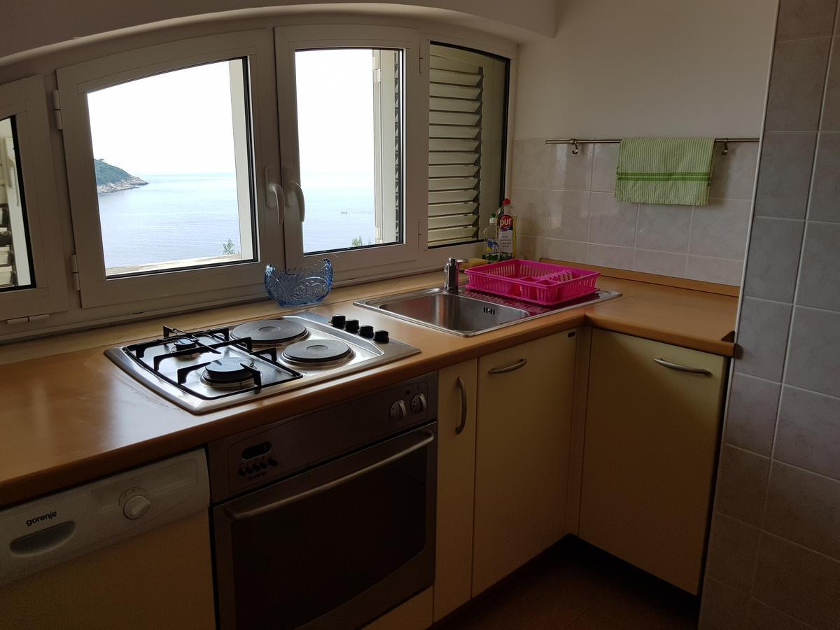 Apartman Dove With Sea View And Free Parking *